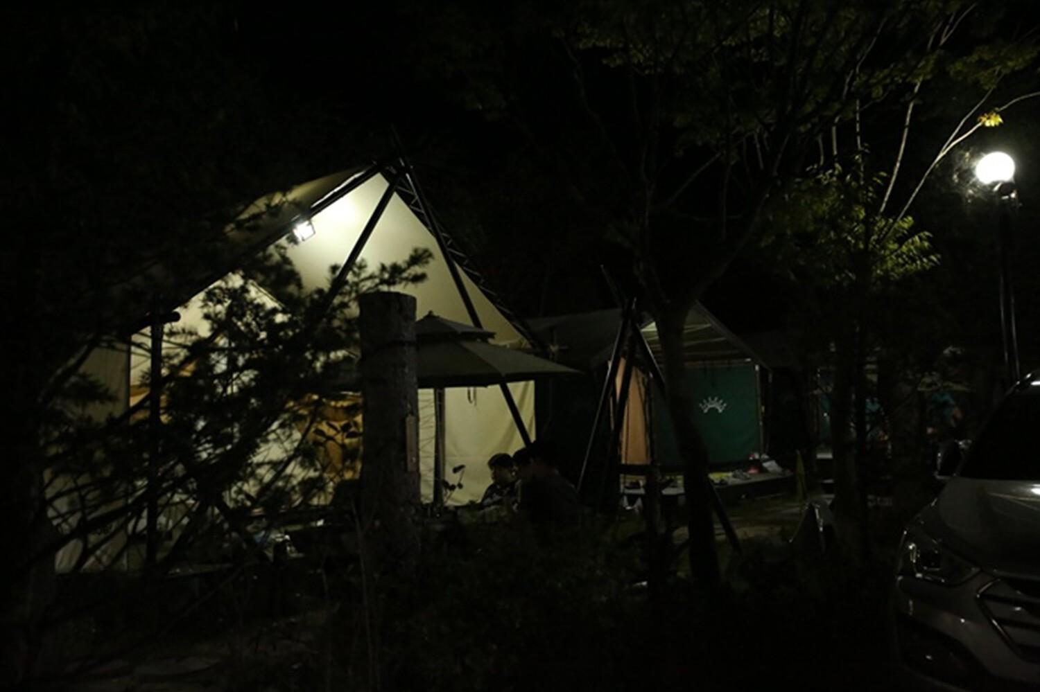 Готель Gongju Kyerongsan Glamping Donwallsoop Номер фото